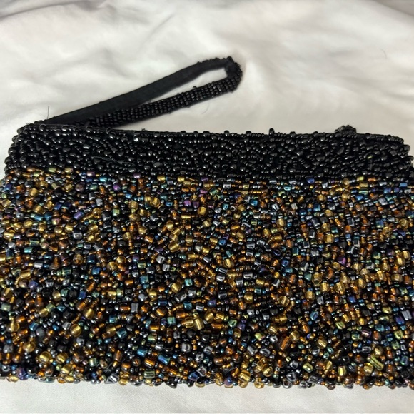 Metallic Beaded Clutch Bag - Picture 6 of 8